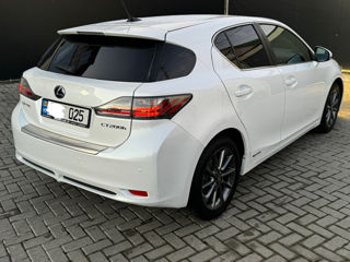 Lexus CT Series foto 4