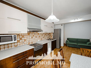 Apartament cu 2 camere, 55 m², Centru, Chișinău foto 5