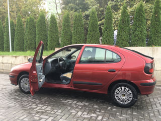 Renault Megane foto 10