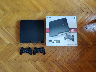 PS3 slim-прошитая+45 игр+ джостики foto 1