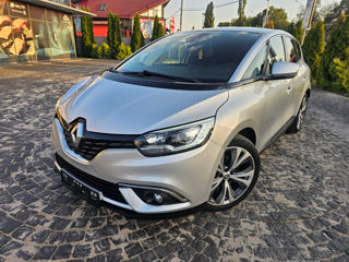 Renault Scenic foto 1