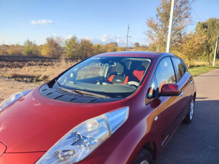 Nissan Leaf, 2012