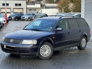 Volkswagen Passat foto 4