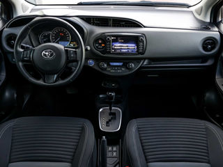 Toyota Yaris foto 7