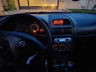 Opel Astra foto 2