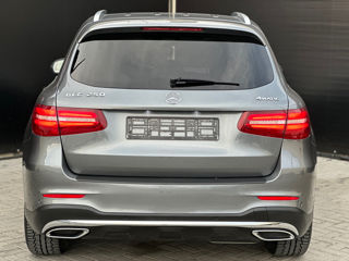 Mercedes GLC foto 5