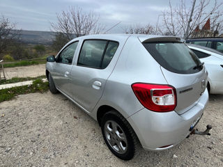 Dacia Sandero foto 4