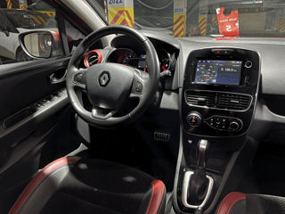 Renault Clio foto 13