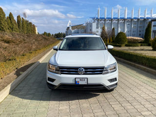 Volkswagen Tiguan foto 2