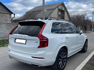 Volvo XC90 foto 4