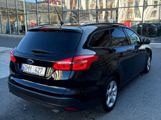 Ford Focus foto 2