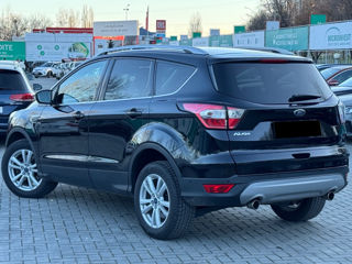 Ford Kuga foto 4