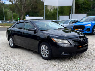 Toyota Camry foto 2