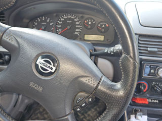 Nissan Almera foto 6