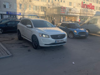 Volvo XC60 foto 9