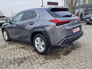 Lexus UX foto 4