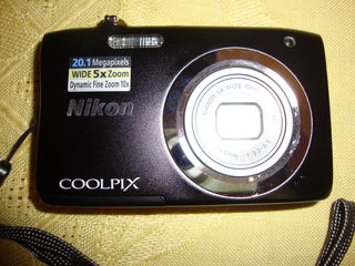 Aparat foto digital, nikon coolpix a100, 20,1mpx, zoom 10x, negru, nou, cu toate accesoriile. foto 3