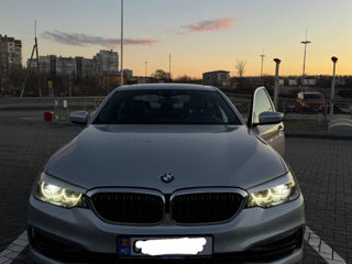 BMW 5 Series foto 9