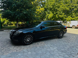 Mercedes E-Class foto 3