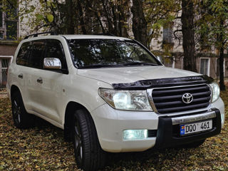 Toyota Land Cruiser foto 3