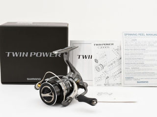 Катушки Shimano 2024 Twin Power 2500s, C3000, 3000MHG, 4000, 4000PG foto 4