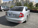 Skoda Octavia foto 2