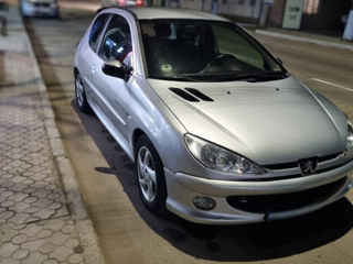 Peugeot 206 foto 2