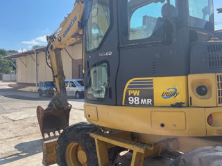 Excavator Komatsu PW98MR-6 foto 4