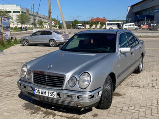 Mercedes E-Class