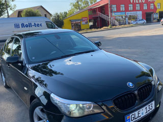 BMW 5 Series foto 8