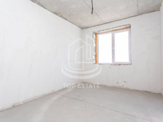 Apartament cu 3 camere, 90 m², Durlești, Chișinău foto 8