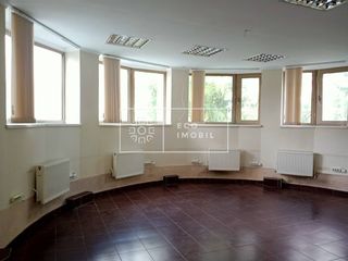 Telecentru, str. Gheorghe Asachi, chirie oficiu, 235 m.p, 1 550€ foto 1