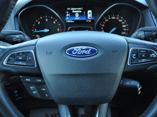 Ford Focus foto 14