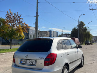 Skoda Fabia foto 2