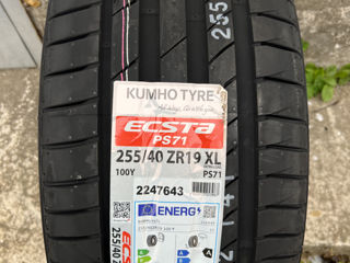 255/40 R19 Kumho Ecsta PS71/ Доставка, livrare toata Moldova foto 1