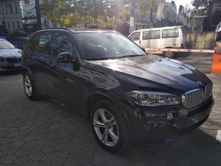 BMW X5 foto 2