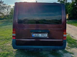 Ford Transit foto 2