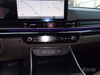 KIA Carnival foto 10
