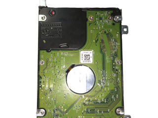 HDD 2.5- pentru laptop, impreuna cu fixarea in laptop.