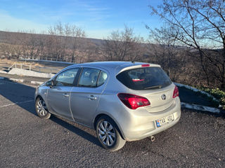 Opel Corsa foto 2