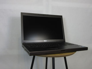 Dell Precision M6700/ Core i7 3740QM/RAM 16gb/Nvidia Quadro K4000M/17.3' FullHD foto 3