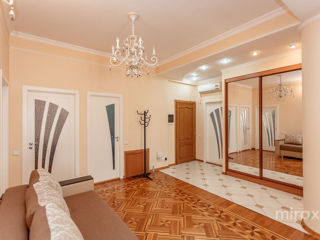 Apartament cu 2 camere, 116 m², Centru, Chișinău foto 8