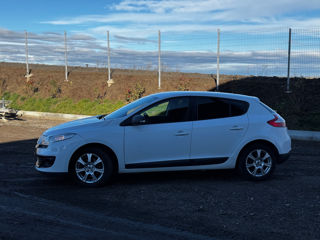 Renault Megane foto 2