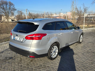 Ford Focus foto 7