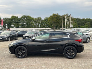 Infiniti Q30 foto 5