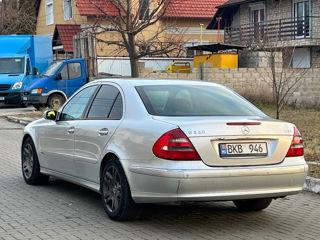 Mercedes E-Class foto 6