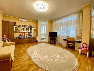 Apartament cu 2 camere, 88 m², Centru, Chișinău foto 1
