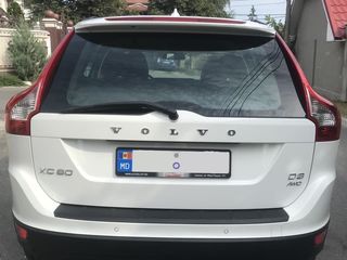 Volvo XC60 foto 4