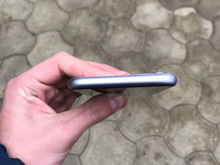 iPhone 11 64gb foto 6