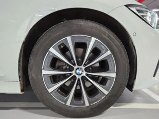 BMW 3 Series foto 15